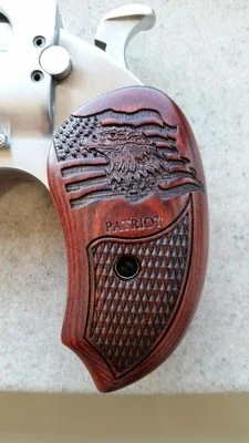 BOND ARMS PATRIOT W/HOLSTER - 45LC/410 2.5" 3" S/S WOOD